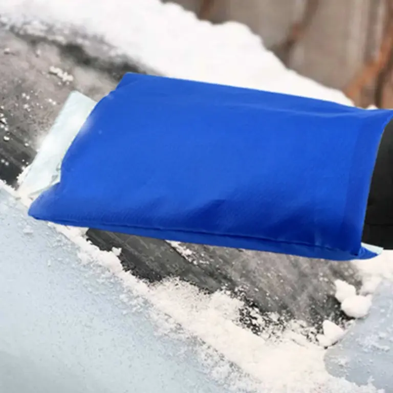 Eis-und Schnees chaufel mit Plüsch-Warm handschuhen zur Reinigung des Eiskra tzer entfernungs werkzeugs für Auto-Fenster-Winter werkzeuge im Freien 3