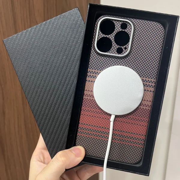 Magnetische echte Aramid-Carbonfaser-Telefonhülle für iPhone 13 14 15 16 Pro Max 16 Pro Max i14 i15 i16 Macsafe Magsafe