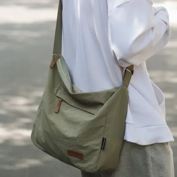 Japanische Frauen Männer Schulter Umhängetasche Große Leinwand Messenger Taschen für Student 2024 Marke Buch Taschen Weibliche Handtasche Schulranzen 4