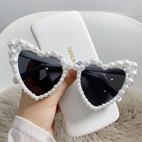 Neu in Luxus fein schimmernde Liebe Perle Sonnenbrille Damen Herz brille lässig Bling Sonnenbrille Lentes de Sol Mujer