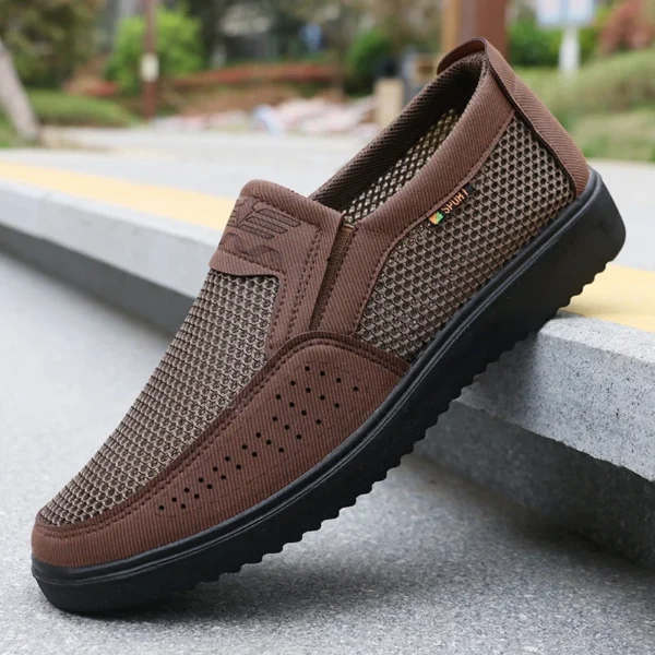 Atmungsaktive Slip-On-Freizeitschuhe für Herren – leichte Low-Top-Walking-Sneaker für Outdoor, Angeln, Park und Training, braunes Netzgewebe, Gummisohle, kariert für alle Jahreszeiten, Outdoor-Schuhe |   Low-Top-Schuhe |   Obermaterial aus Stoff 4