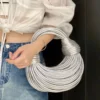 Handtaschen für Frauen 2024, neue Gold-Luxus-Designermarke, handgewebte Nudeltaschen, Seil, geknotet, gezogen, Hobo, Silber, Abend-Clutch, schick 6