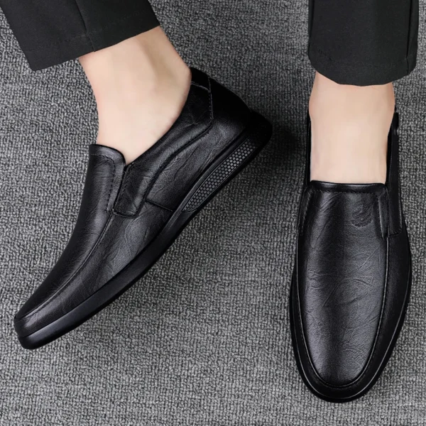 Clohoo Herren Echt leder Slipper Outdoor hand gefertigte Casual Slip on Schuhe bequeme atmungsaktive Arbeits büro fahren Turnschuhe 5