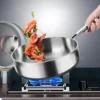 316 Edelstahl Bratpfanne Mini Pfannen 20cm Kochtopf Verwendung für Gas-und Induktion pfanne mit langem Griff flache Pfanne Woks 2