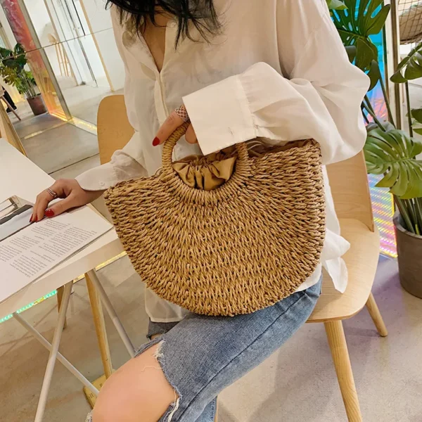Sommer handgemachte Taschen für Frauen Strand Weben Damen Strohtasche gewickelt Strandtasche mondförmige Top Griff Handtaschen Totes 2