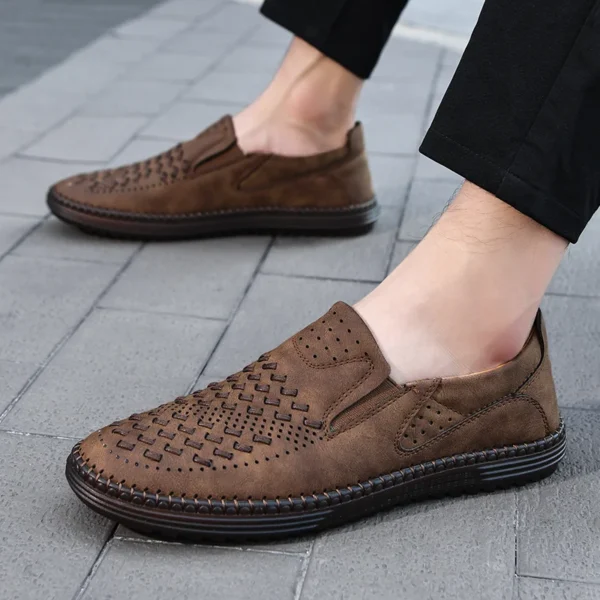 Neue 2024 handgemachte Leder Männer Schuhe Design Mode Turnschuhe Slip Auf Loafers Sommer Mesh Atmungsaktive Casual Schuhe Männer Fahren Flache 5