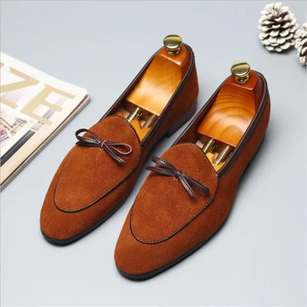 Herren-Freizeitschuhe mit Schleife, echtes Wildleder, trendige Party- und Hochzeits-Loafer, flache Herren-Fahrmokassins 2