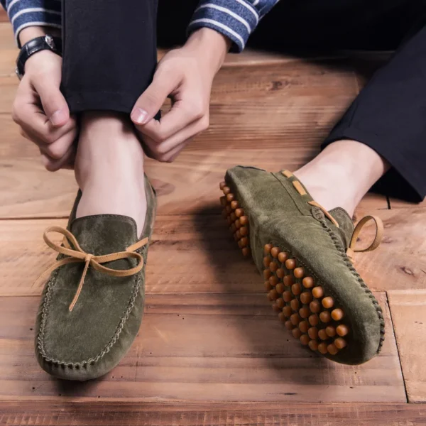 Designer Wildleder Lace Up Männer Casual Schuhe Hohe Qualität Weiche Herren Loafer Mokassins Italienische Mode Fahren Schuhe Große Größe 4