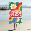 M-Mehrfarbiges Schriftdesign-Handtuch für den Strand, schnell trocknend, weiche Poolhandtücher, Geschenk für Reisen, Fitnessstudio, Dusche, Camping, Sport 2