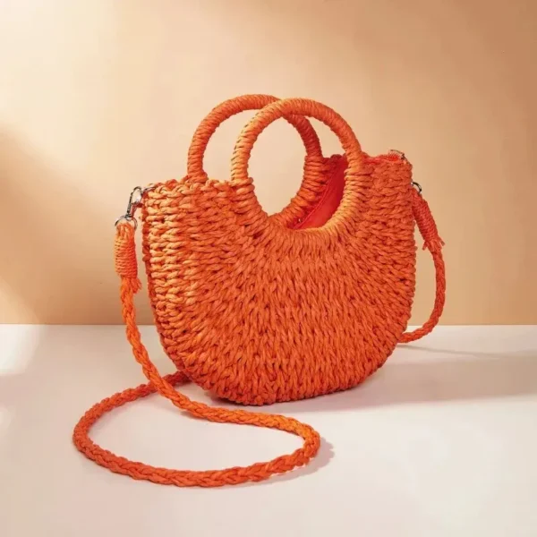 Hand gewebte Stroh Rattan Halbmond Strand Handtasche große Kapazität Frauen Sommer hohl aus Crossbody-Umhängetasche 2