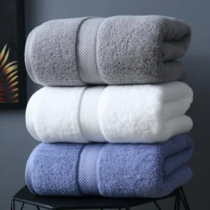 Hoch saugfähiges und schnell trocknendes großes Badetuch aus Baumwolle – 800 g/m2, superweiches Handtuch in Hotel- und Spa-Qualität