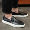 Männer Casual Schuhe Geprägtes Leder Männer Klassische Schnalle Horsebit Loafers Herren Slip-on Board Schuhe Outdoor Wohnungen Neue 2