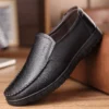 Herren-Loafer, modische Slip-on-Schuhe aus weichem, echtem Leder, einfacher Mokassin, bequeme, handgefertigte Herren-Fahrschuhe, rutschfeste Bootsschuhe 3