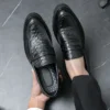 2024 neue Leder Herren dicke Sohlen Business Casual Lederschuhe ein Slipper Slipper britische Mode Herren schuhe 2