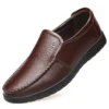 Herren-Loafer, modische Slip-on-Schuhe aus weichem, echtem Leder, einfacher Mokassin, bequeme, handgefertigte Herren-Fahrschuhe, rutschfeste Bootsschuhe 6