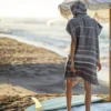 Türkisches tragbares Strandtuch, sanddichte Baumwolle, großer Surf-Poncho, Kapuzen-Neoprenanzug, Wickeltuch, schnell trocknender, sanddichter Bademantel 3