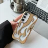 Neue 3D-Flammenmuster-Hülle für Samsung Galaxy S24 S23 S22 Ultra A55 A16 A54 A06 A15 A14 Fashion Hollow Slim stoßfeste Softcover 3