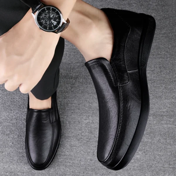 Clohoo Herren Echt leder Slipper Outdoor hand gefertigte Casual Slip on Schuhe bequeme atmungsaktive Arbeits büro fahren Turnschuhe 3