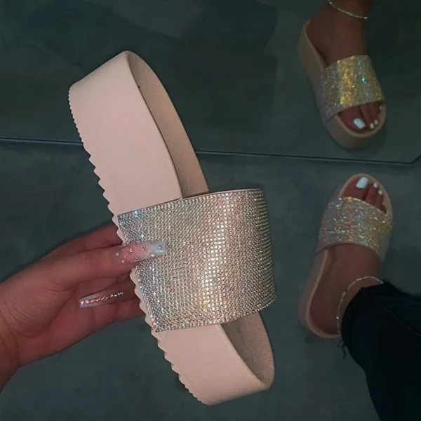 Frühling/sommer/frauen wasserdichte plattform dicken boden strass hausschuhe candy-farbige strand sandalen outdoor wilde mode damen 3