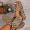 Neue Frauen Hausschuhe Sommer Mode Plattform Sandalen dicke Sohle einfarbige Hausschuhe Party Party Frauen Strand Sandalen Rutschen Frauen