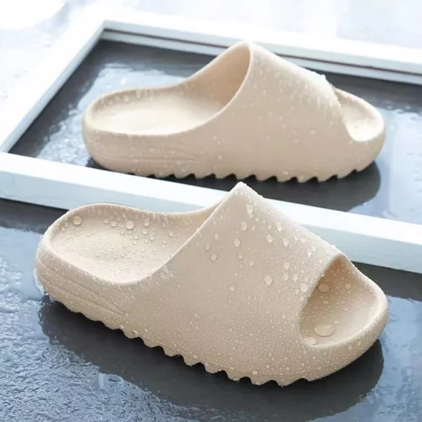Sommer marke Frauen Männer Hausschuhe Eva Slides Original Mode Strand Sandalen Frauen Freizeit schuhe Mann Flip-Flops Herren Sandale 2024 3