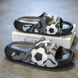 Neue Mode männer Hausschuhe Marke Sommer Weiche Sohle Nicht-slip EVA Strand Schuhe Fußball Männlichen Rutschen Weichen Dicken sohlen Slidee Slipper