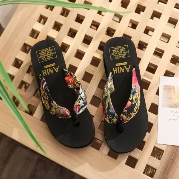 2025 mode Frauen Flip-Flops Sommer Strand Plattform Hausschuhe Casual Außerhalb Keile Sandalen Sommer Frauen Schuhe 6