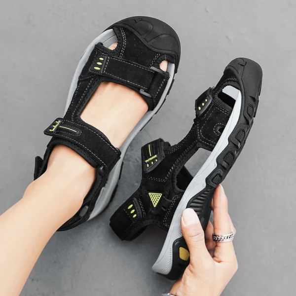 Sommer Herren Sport Sandalen Outdoor Licht Wanderschuhe Geschlossene Zehen Rutschfeste wasserdichte Wasserschuhe Verstellbare Herren Hausschuhe 6