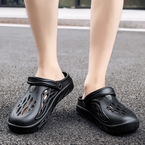 Männer Sandalen Sommer Clogs EVA Garten Hausschuhe Loch Schuhe Strand Plattform Sandalen Paar Indoor Haus Badezimmer Rutschen Plus Größe 49 2