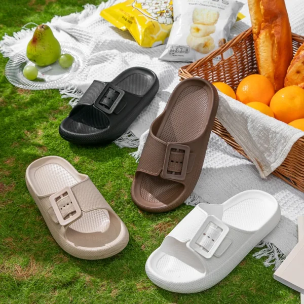 Neue Damen-Flip-Flops mit dicker Sohle – Sommer-Outdoor-Sandalen, leichte EVA-Strandrutschen, rutschfeste Unisex-Schuhe für die Dusche 5