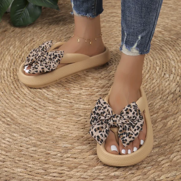 Sommer Frauen Komfort Flip-Flop Leopard Bogen Weiche Dicken Sohlen Wolke Hausschuhe Reise Urlaub Strand Schuhe Neue Frauen Sandalen 4
