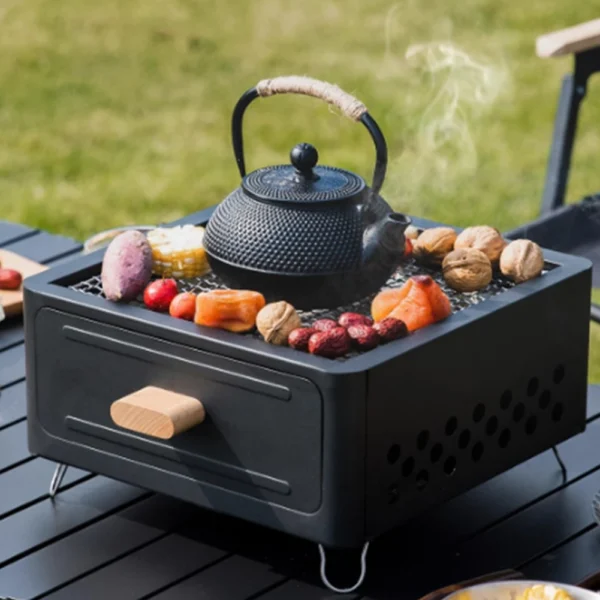 Barbecue Grill Tischplatte Holzkohleofen Quadratischer Campinggrill Holzkohlegrillofen zum Kochen im Freien Camping Picknicks Strand 4