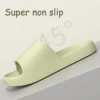 Dicke Plattform-Kissen-Hausschuhe für Damen, leicht, weiche Sohle, Wolkenrutschen, Damen, 2024, Sommer, rutschfeste Strandsandalen, Eva-Flip-Flops 3