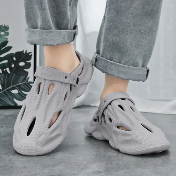 Comwarm Herren-Sommer-Hausschuhe, modisch, leicht, für den Außenbereich, Strandsandalen, neue weiche Sohle, atmungsaktive Rutschen, lässige Haus-Flip-Flops 5