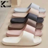 Verkauf Damen Sommerhaus Indoor Hausschuhe Frauen Anti-Rutsch-Bad Hausschuhe Eva weiche Sohle Sandalen undichte Strand Hausschuhe Flip Flops