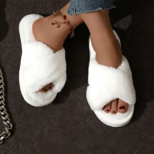 Mode Cross Strap Fell Hausschuhe Frauen Innen Licht Warme Plüsch Hause Hausschuhe Frau Faux Pelz Flache Ferse Paar Rutschen Plus Größe 43