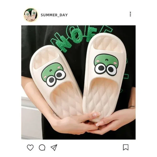 Sommer Strand Rutschen Badezimmer Anti Slip Slipper Rutschfeste Hause Flip-Flops Cartoon Frosch Weiche Sandalen 2