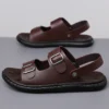Outdoor Sommer Neue Anti Slip Wasser Waten Atmungsaktive Sandalen Hohe Qualität Männer Komfortable Weichen Boden Schnalle Zweireihige Hausschuhe 3