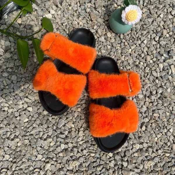 Damen-Sandalen, Sommer 2025, Hausschuhe, weiche Hausschuhe aus Kunstnerzfell, Schleife, flache Slides, rutschfeste Designer-Schuhe, Damen-Flip-Flops 3