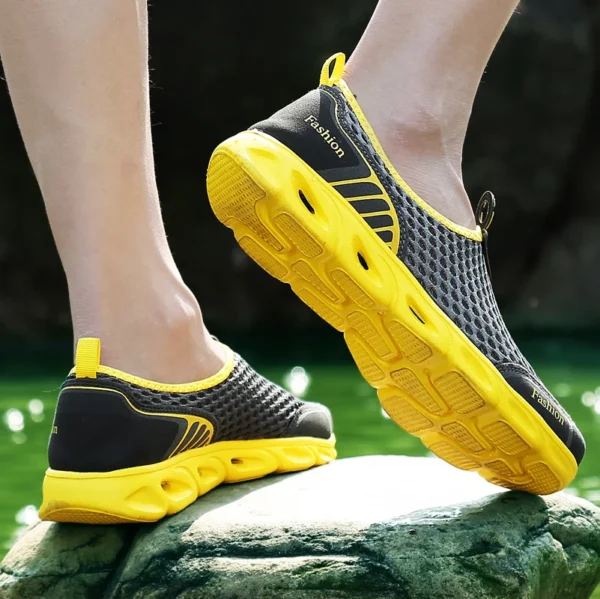 2025 männer Aqua Schuhe Outdoor Atmungsaktive Strand Schuhe Leichte Schnell trocknend Waten Schuhe Sport Wasser Camping Turnschuhe Schuhe 6