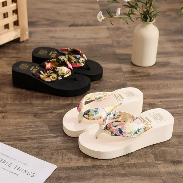 2025 mode Frauen Flip-Flops Sommer Strand Plattform Hausschuhe Casual Außerhalb Keile Sandalen Sommer Frauen Schuhe 3