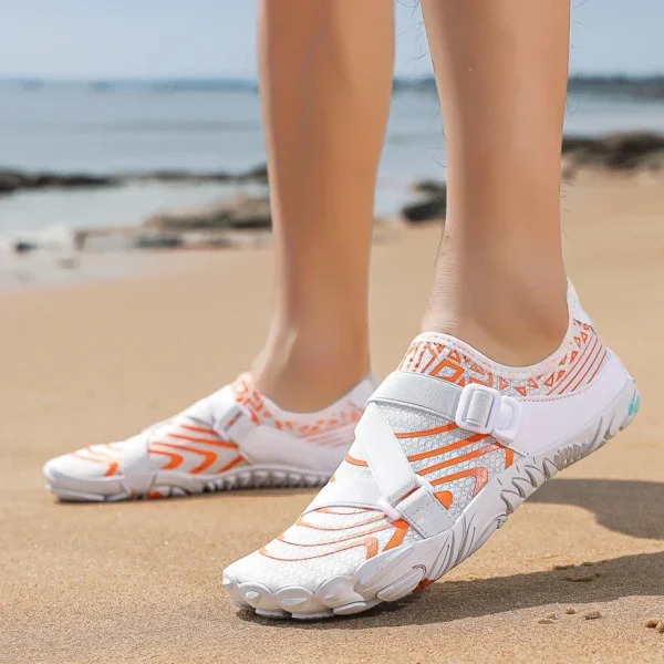 Barfußschuhe Sommer Outdoor Strand Wasserschuhe Schnell trocknende rutschfeste Wasserschuhe mit atmungsaktiver und langlebiger Flow-Tracking-Sneaker 2