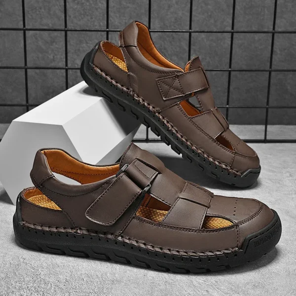 Neue Sommer Mode Männer Sandalen Atmungsaktive Männer Schuhe Leder Outdoor Männer Sandalen Gleitschutz Strand Sandalen Hohl Schuhe Schuhe 4