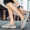 Comwarm Herren-Sommer-Hausschuhe, modisch, leicht, für den Außenbereich, Strandsandalen, neue weiche Sohle, atmungsaktive Rutschen, lässige Haus-Flip-Flops 4