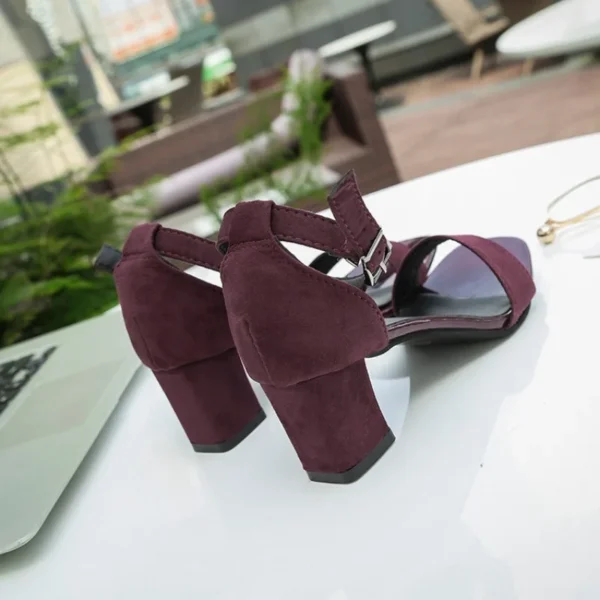 Damen 2024 Sommermode Sandalen Mittelhoher Absatz Outdoor Sandalen Elegante Hochzeitsschuhe Braut Plus Größe 34-40 Schnallenriemen 5