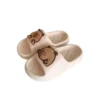 2025 süße Capybara-Design dicke Sohle Frauen Hausschuhe Slides Badezimmer Strand Indoor Sandalen Sommer Paar Schuhe 4