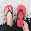 Heißer Verkauf Günstige Hausschuhe Männer Rote Flip-Flops Komfort Leichte Hausschuhe Für Männer Flache Sommer männer Hause Hausschuhe alias 4