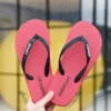 Heißer Verkauf Günstige Hausschuhe Männer Rote Flip-Flops Komfort Leichte Hausschuhe Für Männer Flache Sommer männer Hause Hausschuhe alias