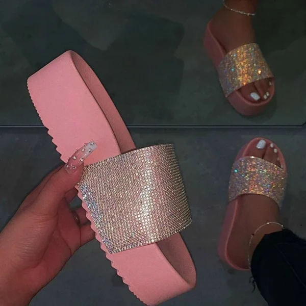 Frühling/sommer/frauen wasserdichte plattform dicken boden strass hausschuhe candy-farbige strand sandalen outdoor wilde mode damen