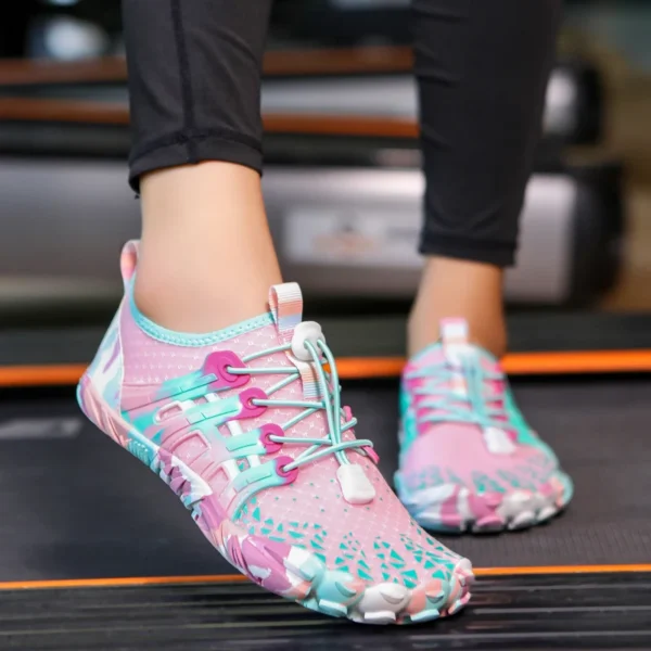 Aqua-Schuhe, Barfuß-Strandschuhe, Erwachsene, Kinder, Fitnessstudio, Outdoor-Trainingsschuhe, Unisex, schnell trocknend, atmungsaktiv, Turnschuhe, Größe 28–46 4